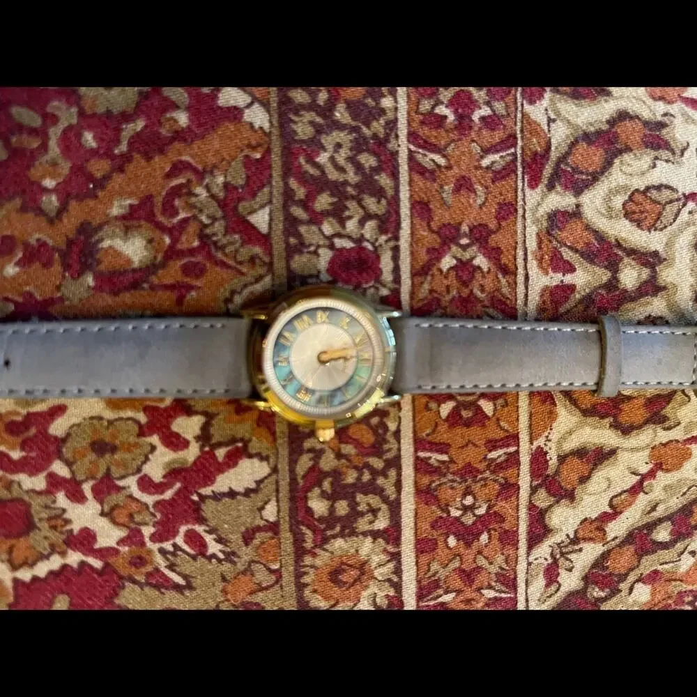 Fossil Watch Suede and Mother of pearl  - real leather and authentic